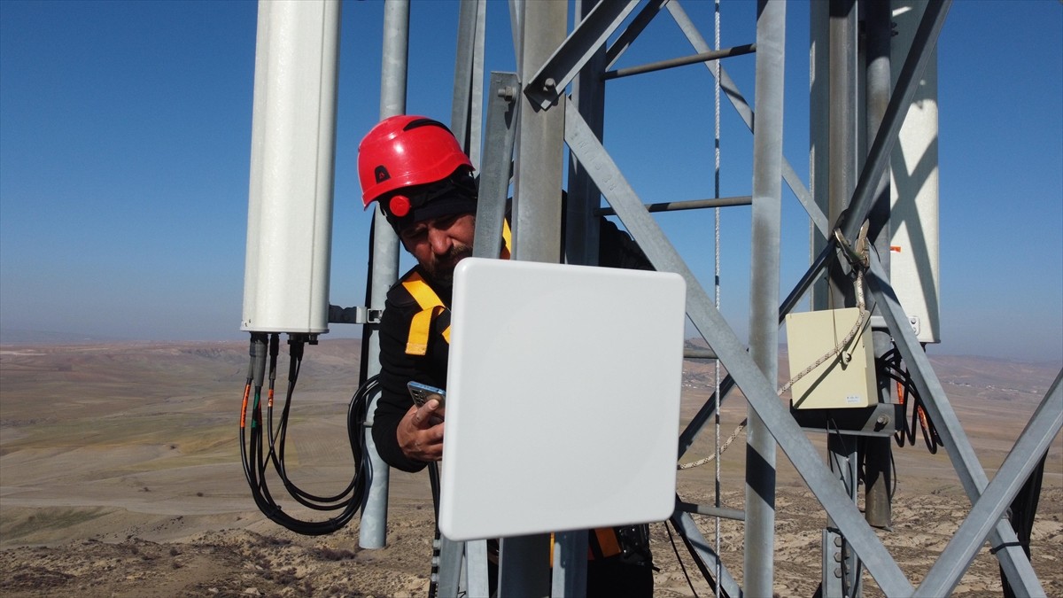 Sivil ve askeri uygulama alanlarında geleneksel çözümlerin yetersiz kaldığı zorlu ortamlarda...