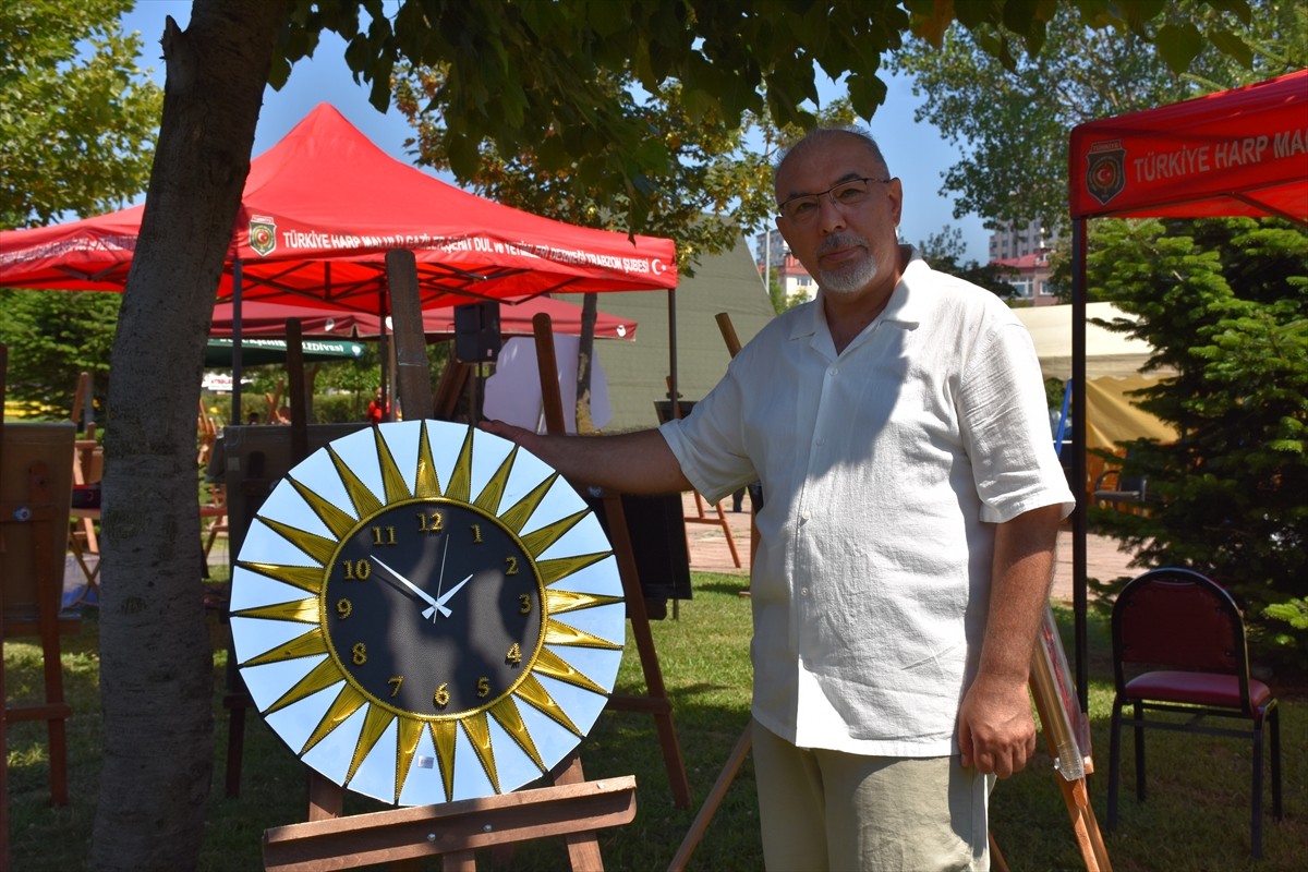 Trabzon'da "15 Temmuz Şehitleri Anma ve Filografi Sanatı Sergisi" sanatseverlerin beğenisine...