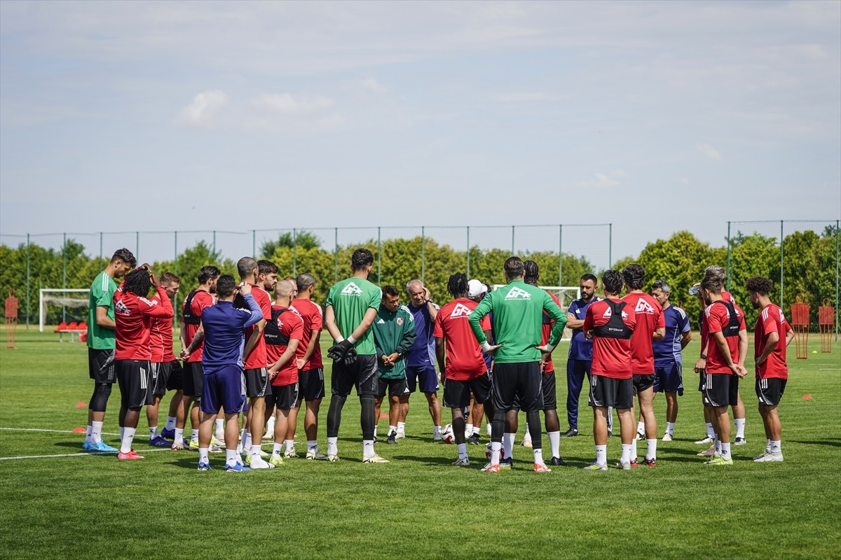Trendyol Süper Lig ekiplerinden Gaziantep FK, yeni sezon hazırlıklarını Sırbistan'ın başkenti...