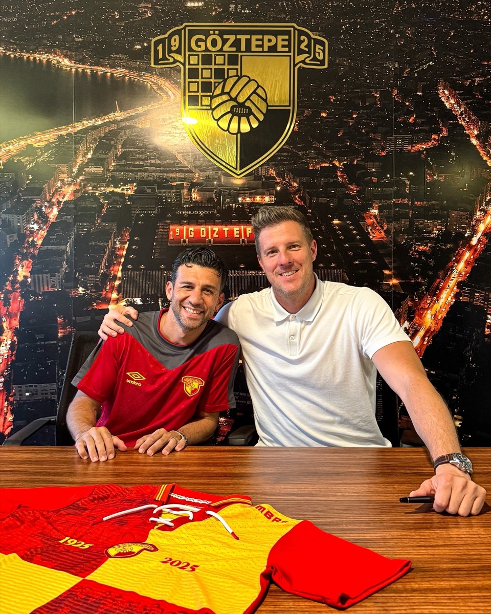 Trendyol Süper Lig ekiplerinden Göztepe, savunma oyuncusu İsmail Köybaşı'nın sözleşmesini 1 yıl...