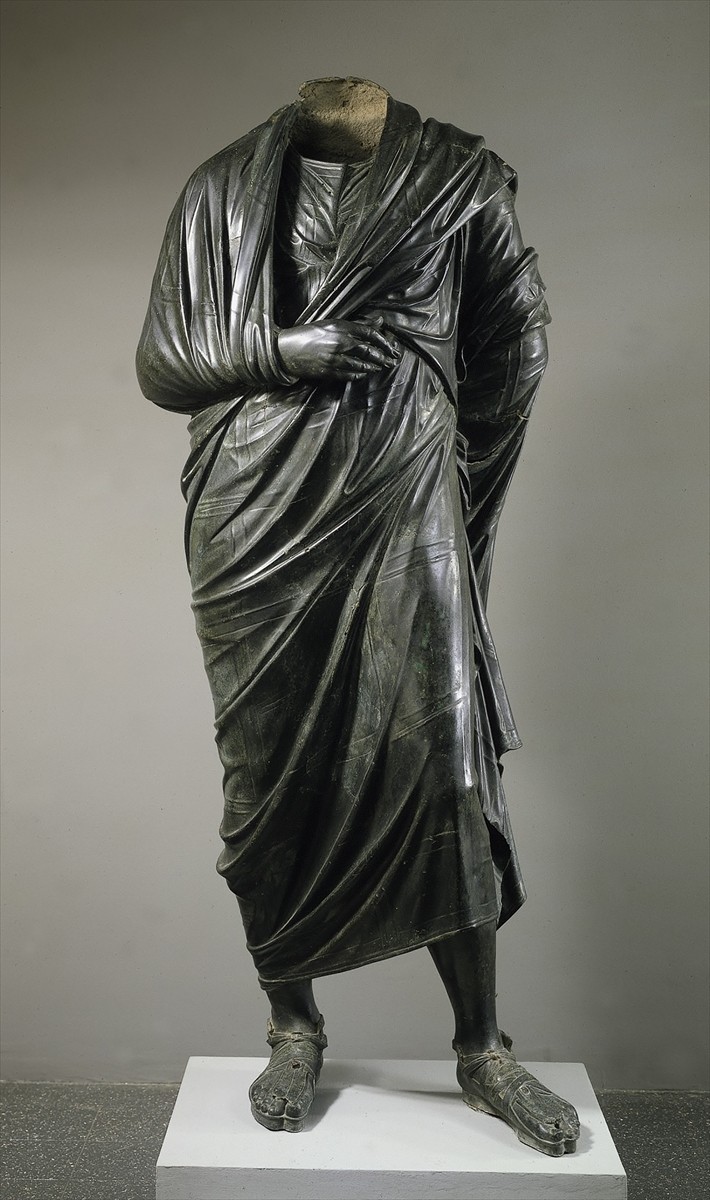 Türkiye'den kaçak kazılarla 1960'lı yıllarda yurt dışına kaçırılan ve yıllarca el değiştiren Roma...