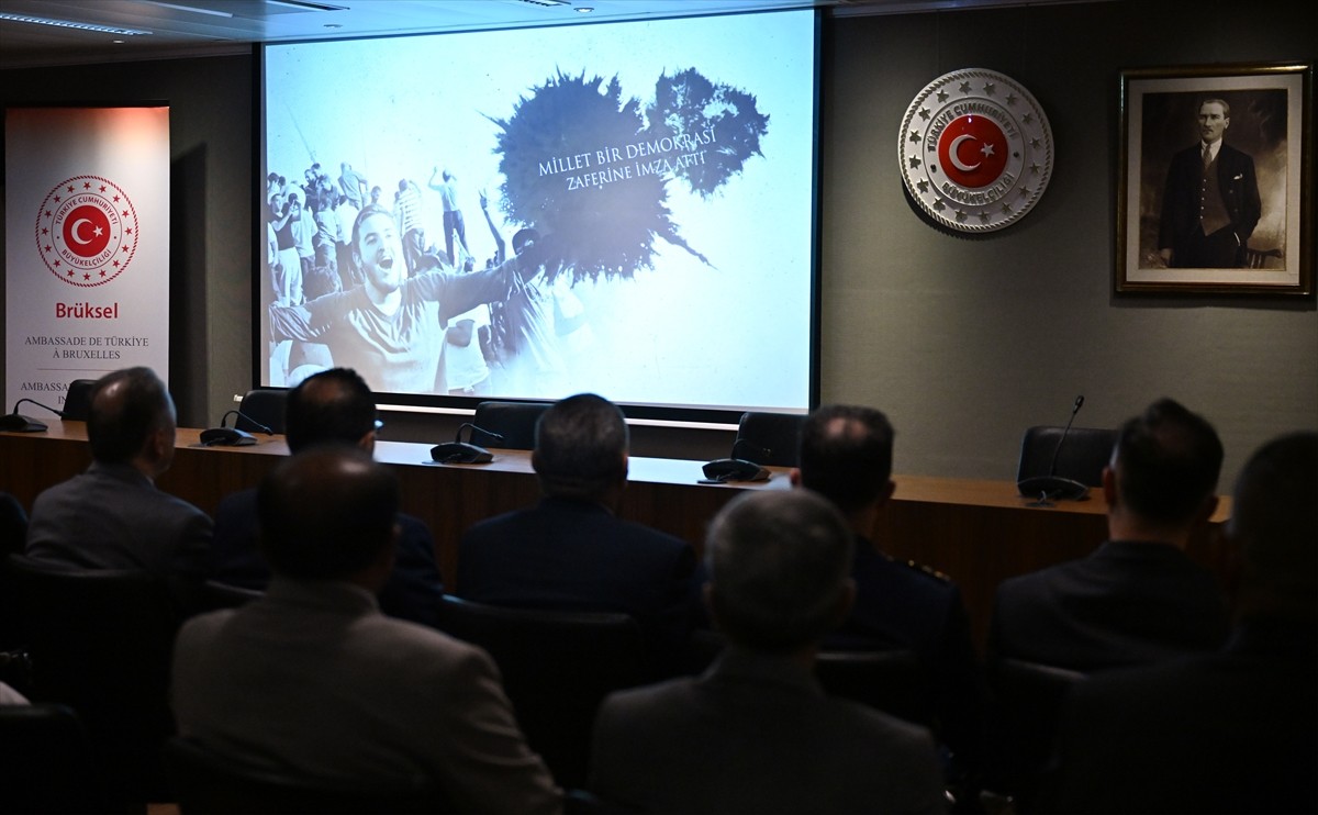 Türkiye'nin Brüksel Büyükelçiliğinde 15 Temmuz Demokrasi ve Milli Birlik Günü dolayısıyla anma...