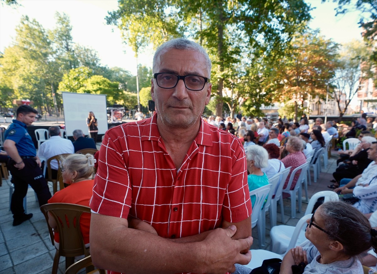 Türkiye'nin en büyük mahalle korolarından Rami Gönüllüler Korosu, sosyal sorumluluk projesi...