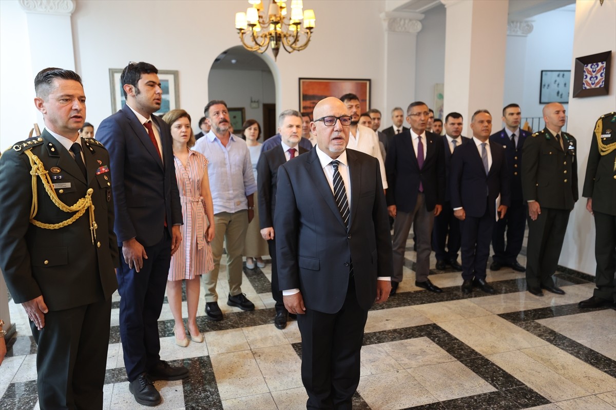 Türkiye'nin Tiflis Büyükelçiliğinde "15 Temmuz Demokrasi ve Milli Birlik Günü" dolayısıyla anma...