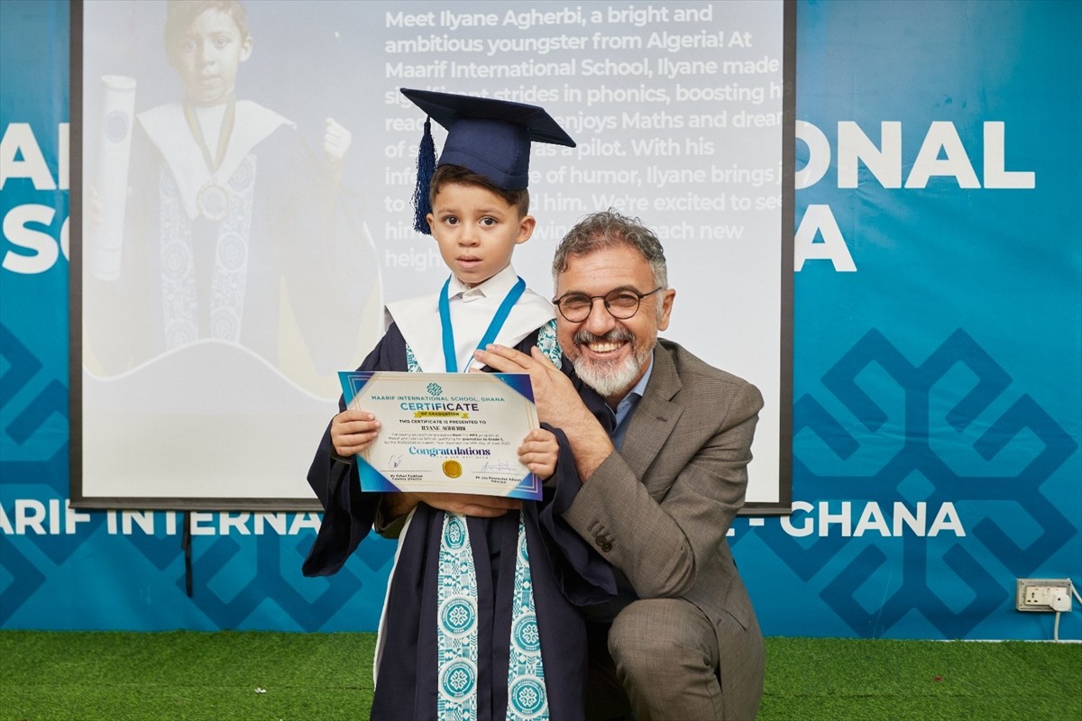 Türkiye Maarif Vakfı'nın (TMV) Gana'daki okulunda mezuniyet töreni düzenlendi. Başkent Akra'daki...