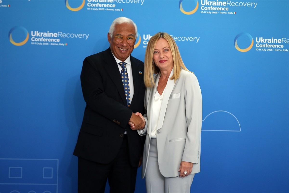 “Ukrayna'nın Yeniden İnşası Konferansı” İtalya’nın başkenti Roma’da La Nuvola konferans merkezinde...
