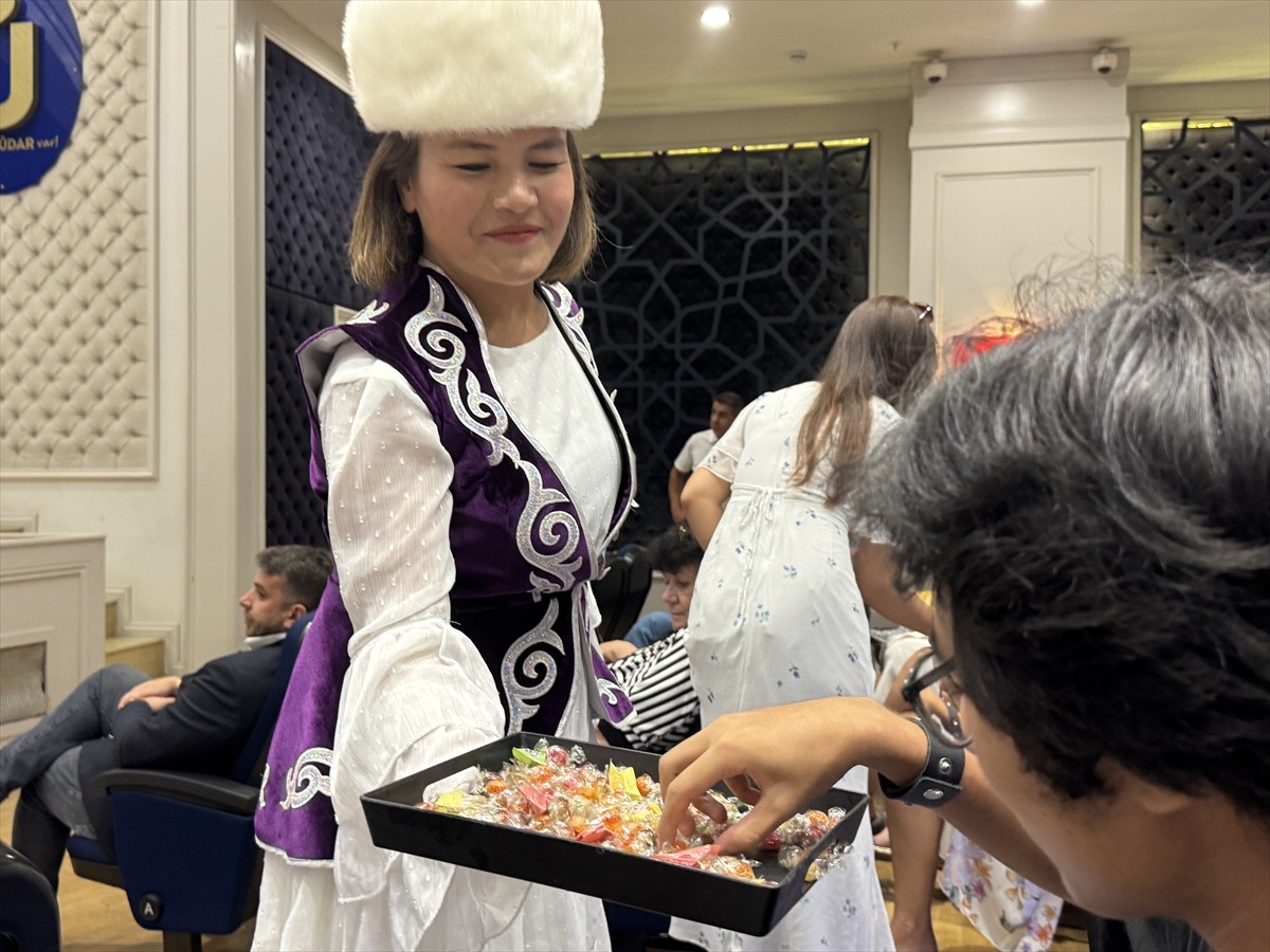 Uluslararası Türk Dünyası Tomris Hatun Kültür Sanat ve Eğitim Derneği ve İstanbul Yörük Türkmenler...