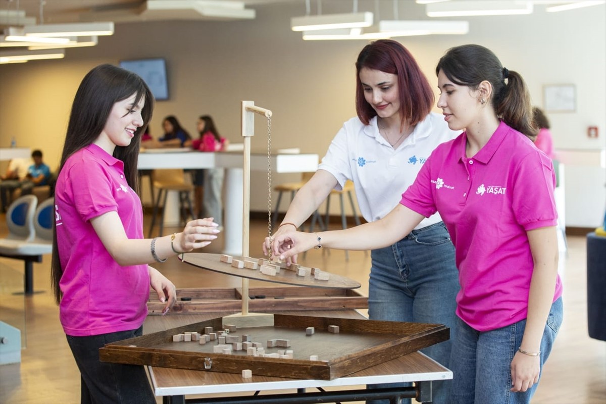 Aile ve Sosyal Hizmetler Bakanlığı ile Azerbaycan Yaşat Vakfı işbirliği kapsamında düzenlenen yaz...