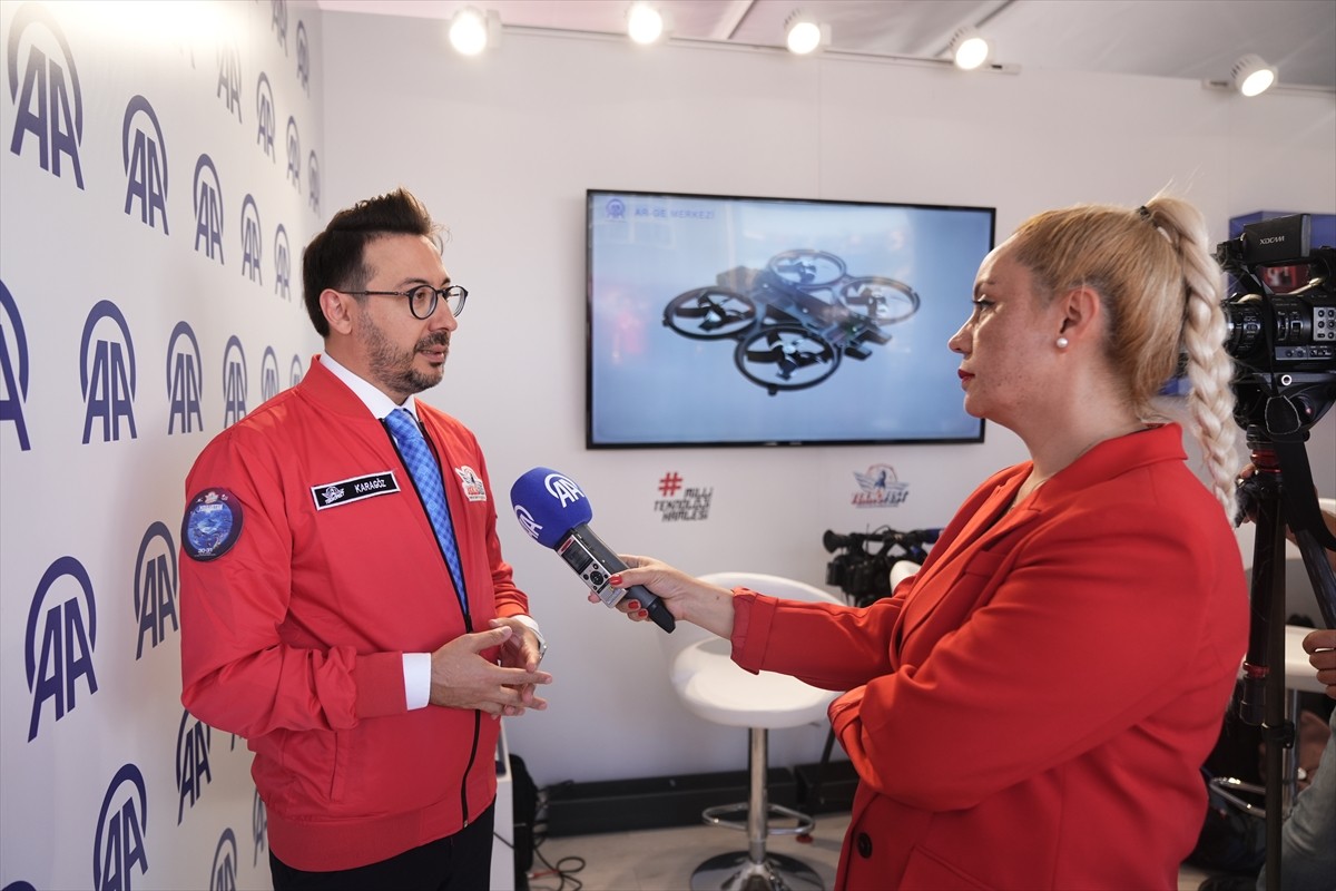 Anadolu Ajansı (AA) Yönetim Kurulu Başkanı ve Genel Müdürü Serdar Karagöz, İstanbul Tersanesi...