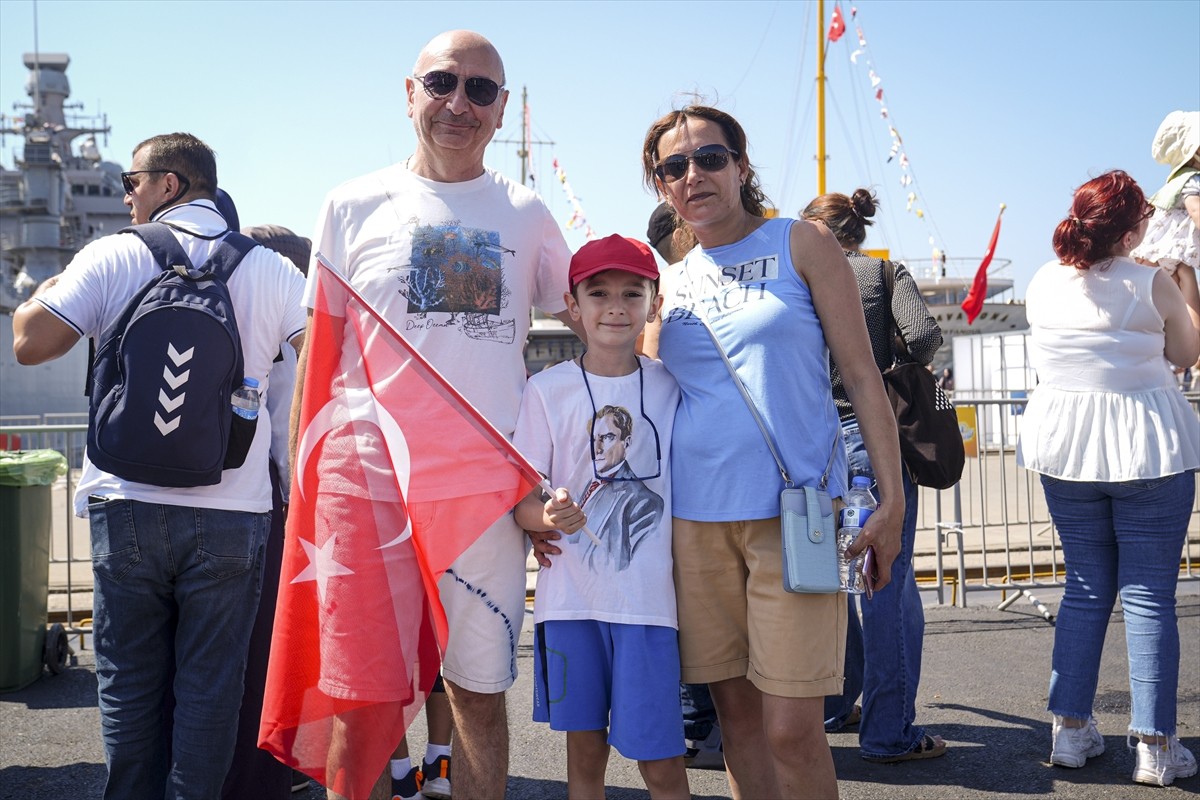 Anadolu Ajansının (AA) Global İletişim Ortağı olduğu, T3 Vakfı yürütücülüğünde, Sanayi ve...