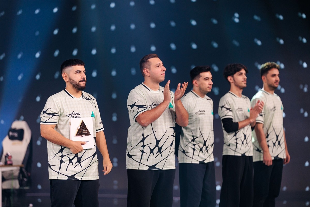 Aurora Gaming, Suudi Arabistan'da düzenlenen Espor Dünya Kupası'nda (EWC) Counter-Strike 2...