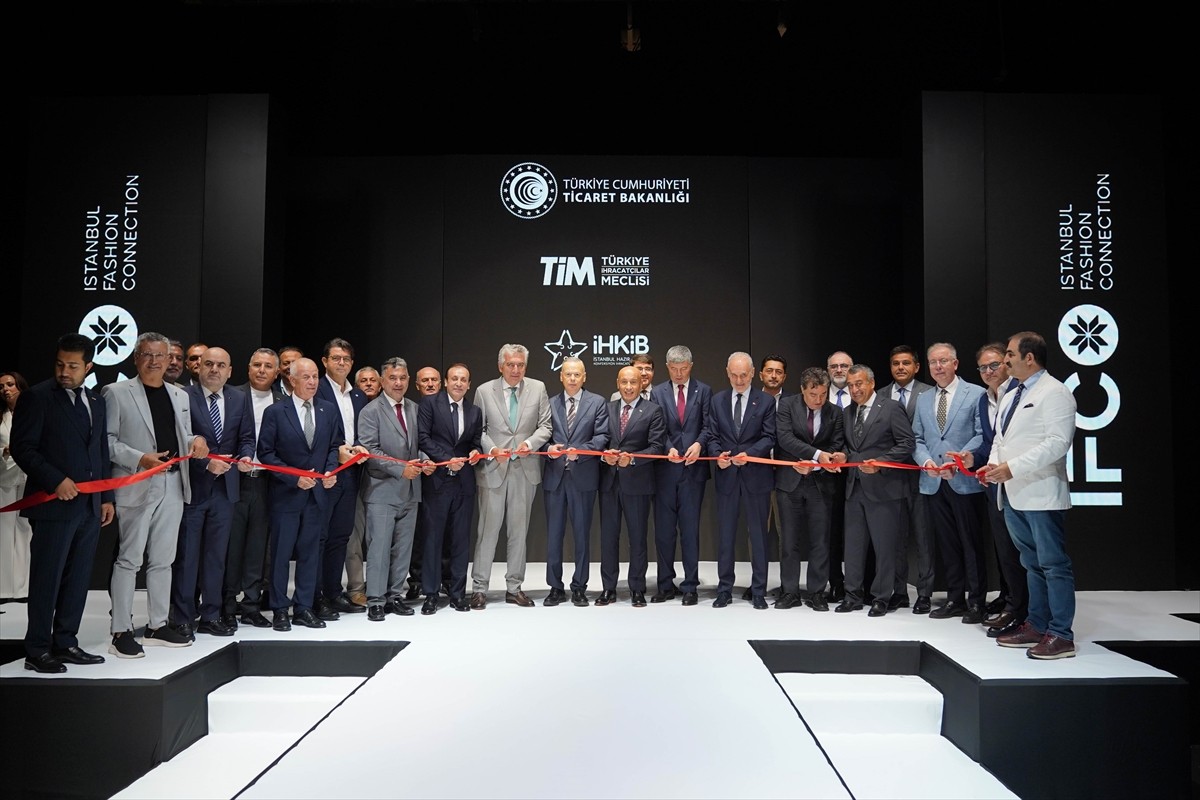 Avrupa'nın en büyük hazır giyim etkinliği olma özelliğini taşıyan İstanbul Hazır Giyim ve Moda...