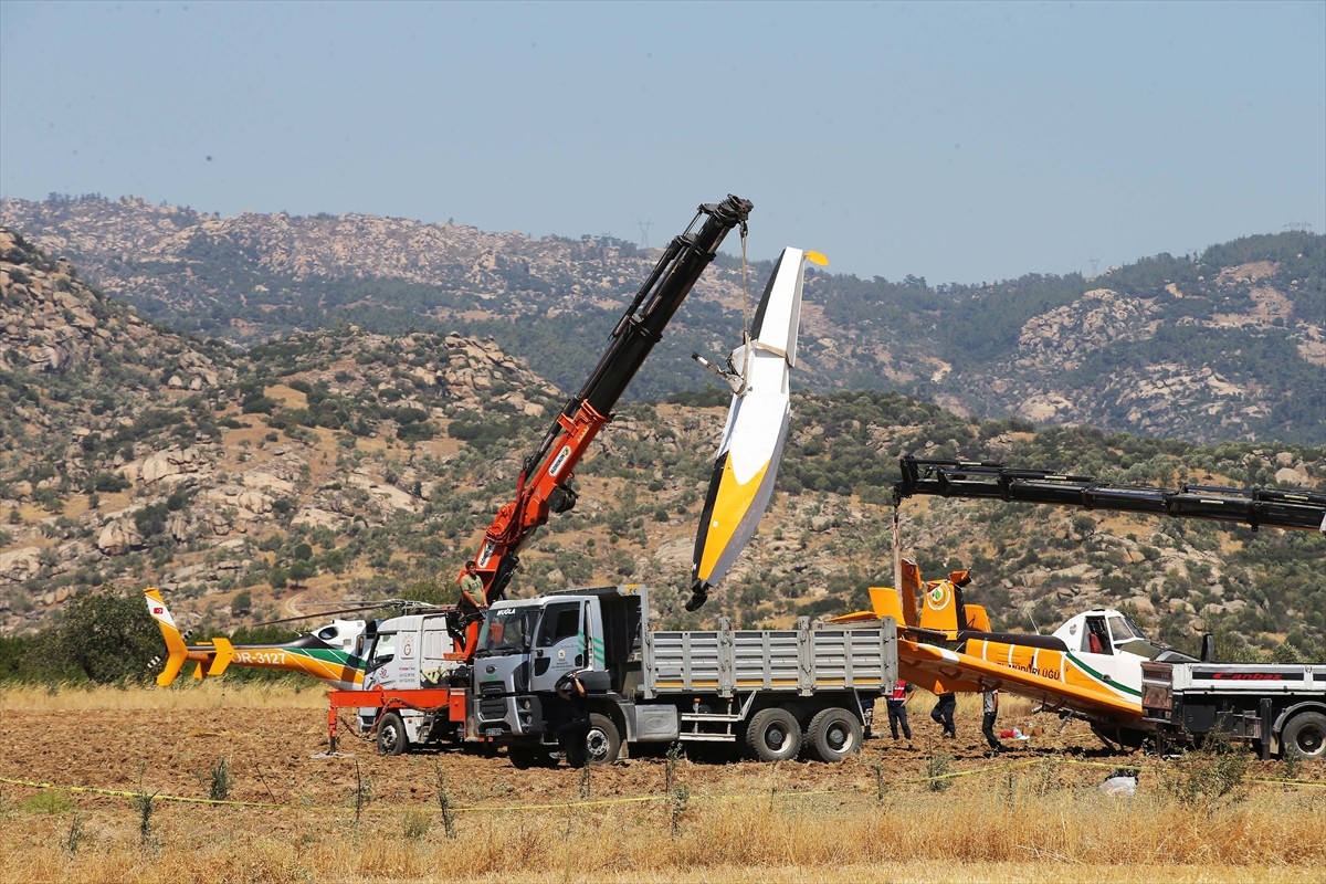 Aydın'daki orman yangınına müdahale için kalkan ve dün Muğla'nın Yatağan ilçesindeki Hacıbayramlar...