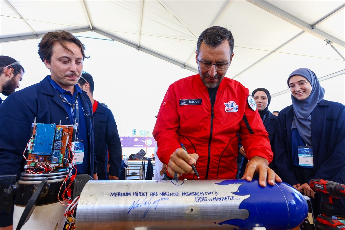 Bu yıl ilk kez düzenlenen TEKNOFEST Mavi Vatan kapsamında Roketsan'ın yürütücülüğünü yaptığı Su...