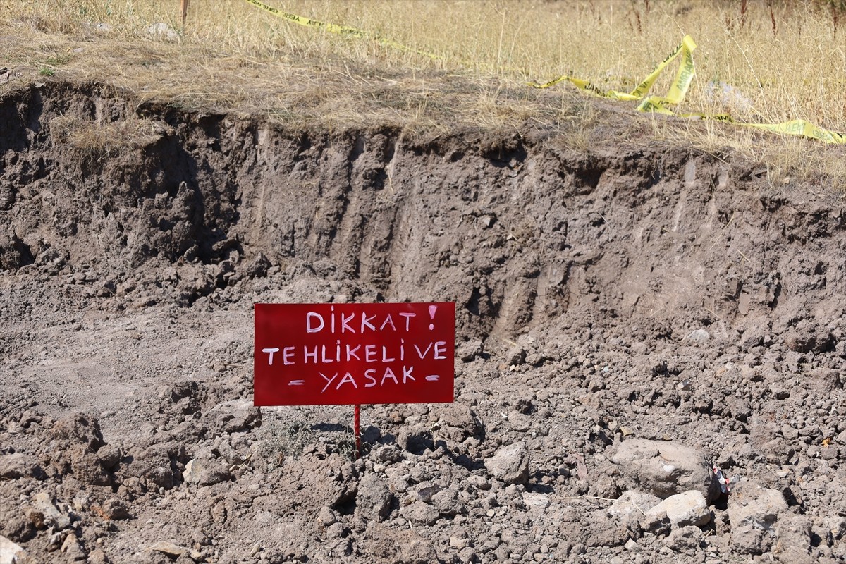 Çankırı'nın Orta ilçesindeki termal su kaynağı yakınında yaşlı çiftin hayatını kaybetmesi sonucu...