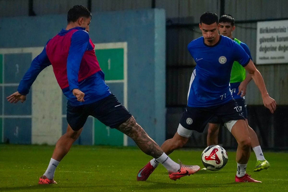 Çaykur Rizespor, Trendyol Süper Lig'in 4. haftasında deplasmanda oynayacağı Galatasaray maçının...