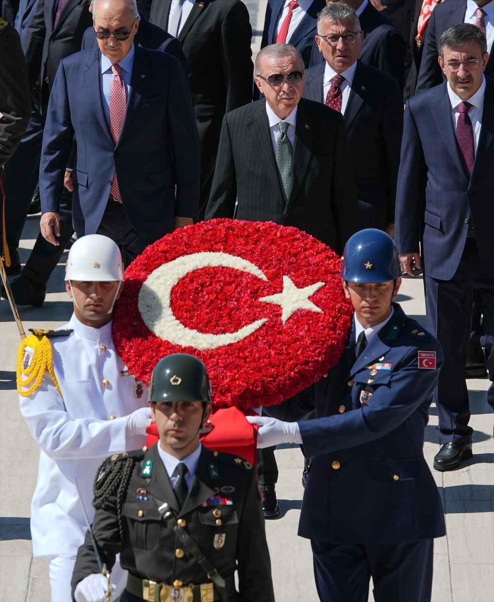 Cumhurbaşkanı Recep Tayyip Erdoğan başkanlığındaki devlet erkanı, 30 Ağustos Zafer Bayramı ve Türk...