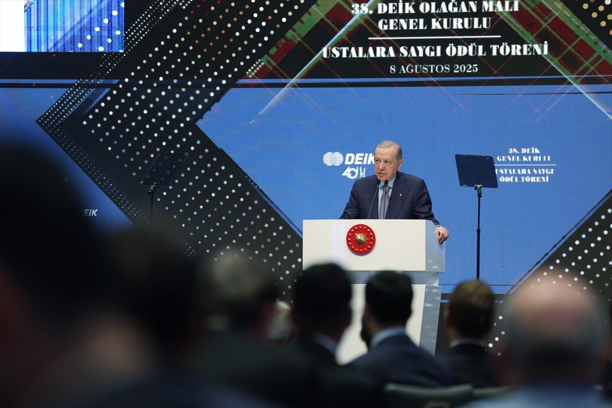 Cumhurbaşkanı Recep Tayyip Erdoğan, Dış Ekonomik İlişkiler Kurulu (DEİK) 38. Olağan Mali Genel...
