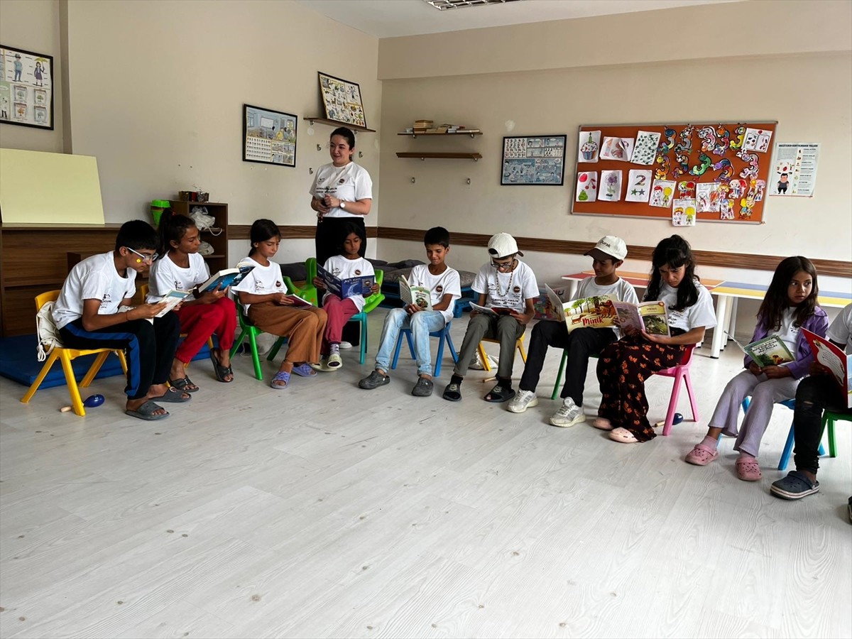 Doğu ve Güneydoğu'dan Ordu'ya fındık toplamak için gelen mevsimlik tarım işçilerinin çocuklarına...