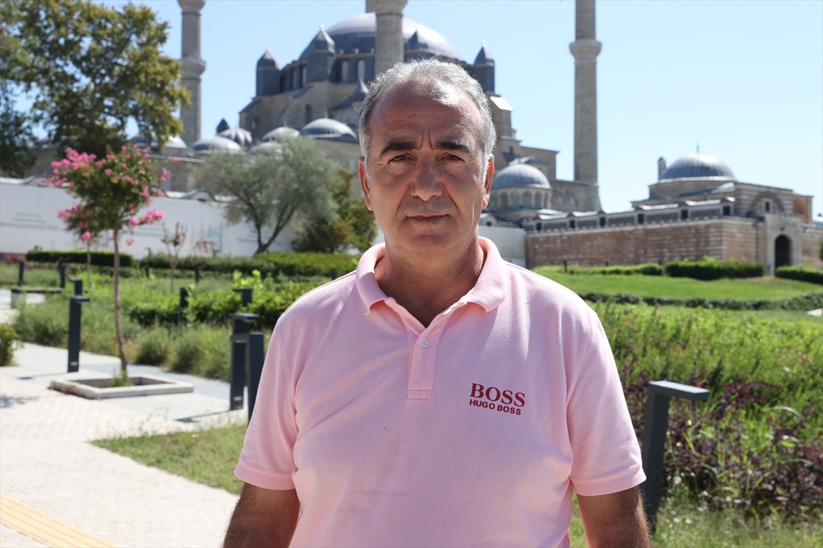 Edirne'de, 31 Ağustos'ta yapılacak "10. Uluslararası Edirne Maratonu" kapsamında orman...