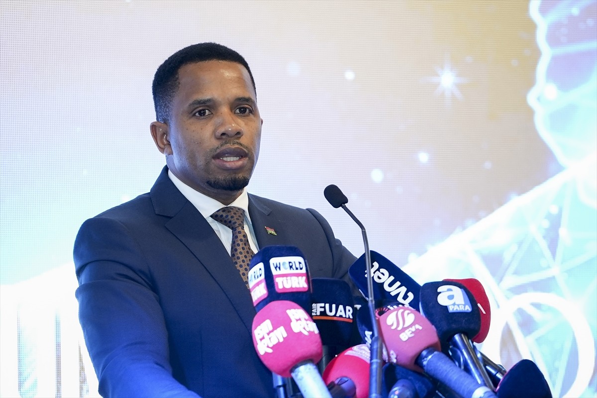 Gambiya Cumhuriyeti Enformasyon, Medya ve Yayın Hizmetleri Bakanı Dr. Ismaila Ceesay, 13. Dünya...