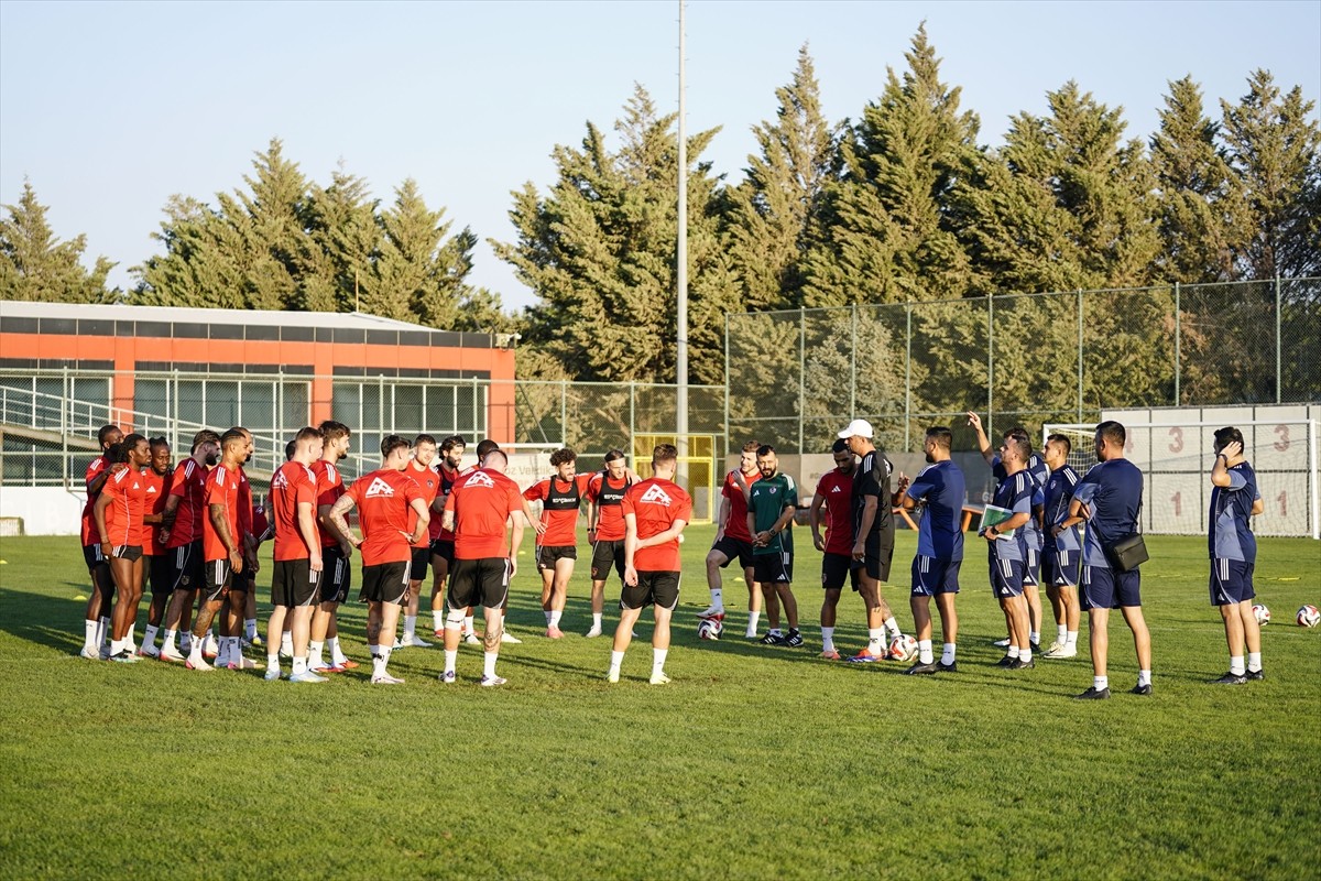 Gaziantep FK, Trendyol Süper Lig'in 4. haftasında 30 Ağustos Cumartesi günü deplasmanda oynayacağı...