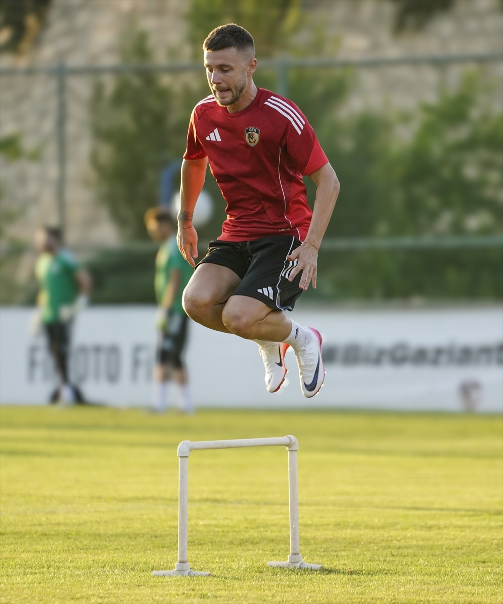 Gaziantep FK, Trendyol Süper Lig 2025-2026 sezonu ilk haftasında karşılaşacağı Galatasaray maçı...