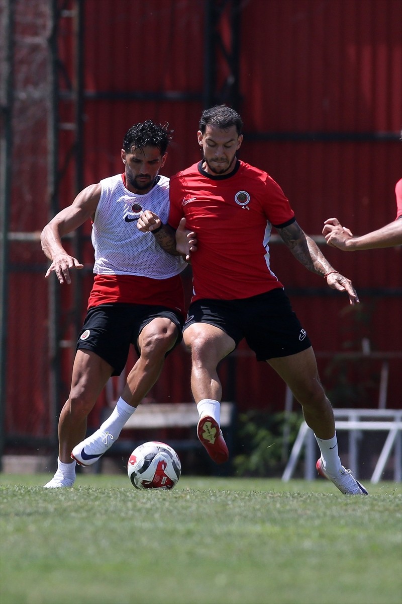 Gençlerbirliği, Trendyol Süper Lig'in 2. haftasında sahasında Hesap.com Antalyaspor ile oynayacağı...