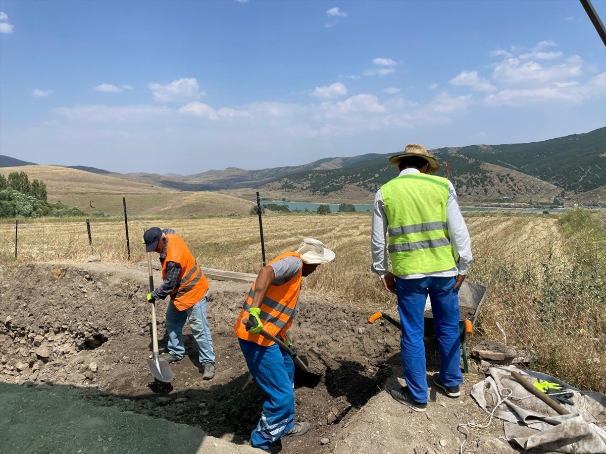 Gümüşhane'nin Kelkit ilçesinde Roma döneminde askeri karargah olarak kullanılan Satala Antik...