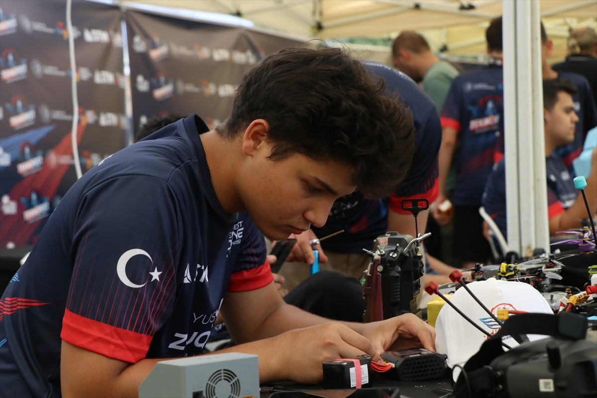 Havacılık, Uzay ve Teknoloji Festivali (TEKNOFEST) 2025 kapsamında Yalova'da düzenlenen Drone...