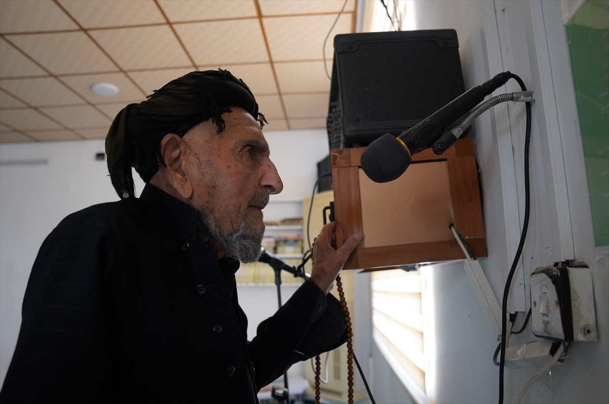 Irak’ın Süleymaniye kentine bağlı Seyidsadık ilçesinin tarihi Hacı Namık köyünde, yaşı 100’ü aşan...