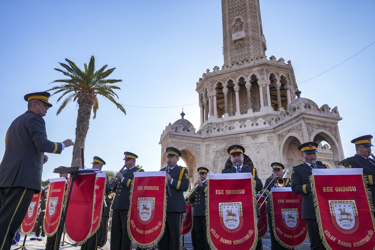 İzmir'de, Ege Ordusu Bölge Bando Komutanlığınca 30 Ağustos Zafer Bayramı kutlamaları kapsamında...