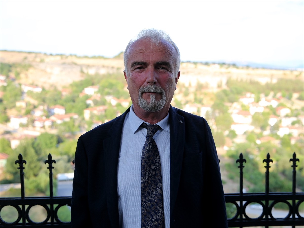 Karabük Üniversitesi Orman Fakültesi Orman Mühendisliği Toprak İlmi ve Ekoloji Ana Bilim Dalı...