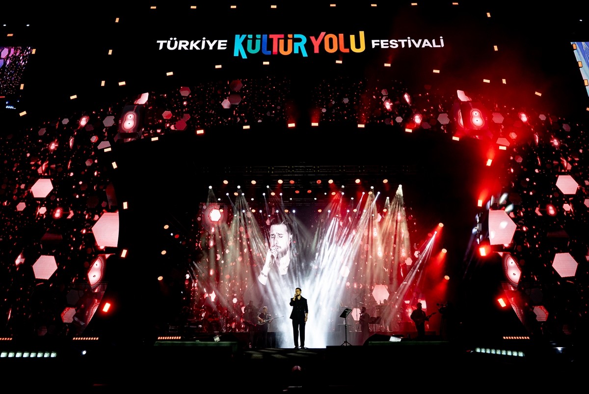 Kültür ve Turizm Bakanlığınca Türkiye Kültür Yolu Festivali kapsamında düzenlenen Erzurum Kültür...