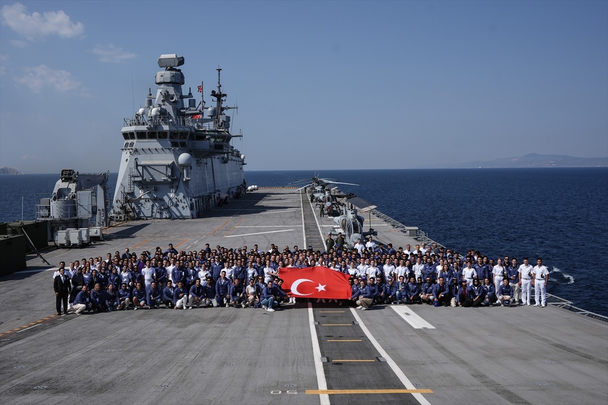 Malazgirt Zaferi'nin 954. yıl dönümü ile 30 Ağustos Zafer Bayramı kutlamaları kapsamında...