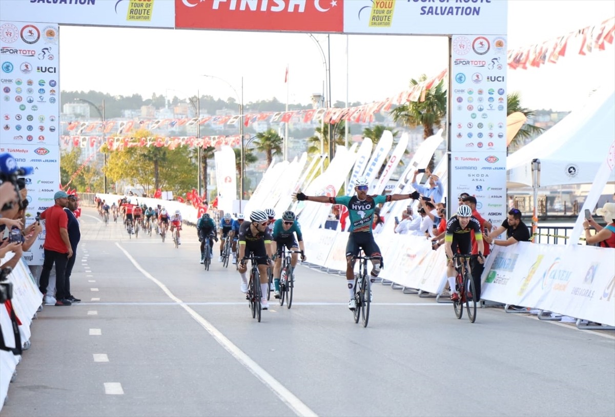 Samsun Valiliği, Samsun Büyükşehir Belediyesi, Türkiye Bisiklet Federasyonu ve Samsun Sivil Toplum...