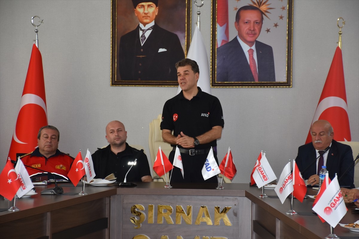 Şırnak'ta İl Afet ve Acil Durum Müdürlüğünce (AFAD) "Bölgesel Afet Tatbikatı Toplantısı"...