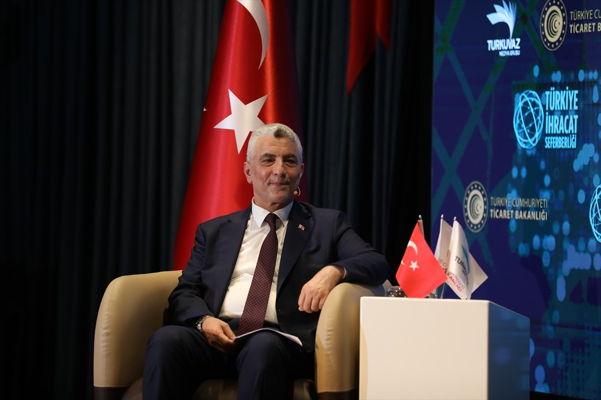 Ticaret Bakanı Ömer Bolat, Turkuvaz Medya tarafından düzenlenen "Türkiye İhracat Seferberliği...