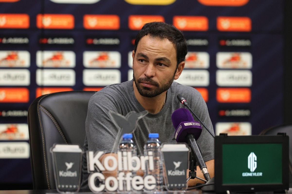 Trendyol Süper Lig'in 4. haftasında Zecorner Kayserispor'la sahasında 1-1 berabere kalan...