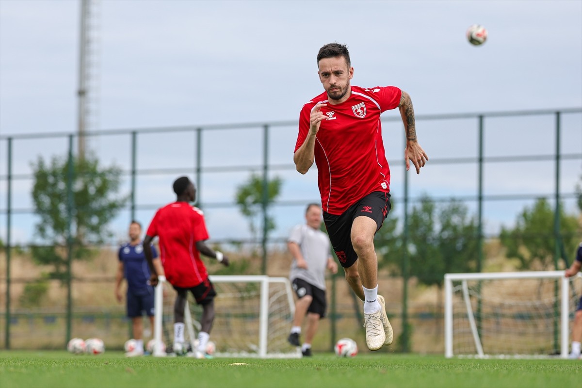 UEFA Avrupa Ligi play-off turu rövanş maçında sahasında Panathinaikos'u ağırlayacak Samsunspor...