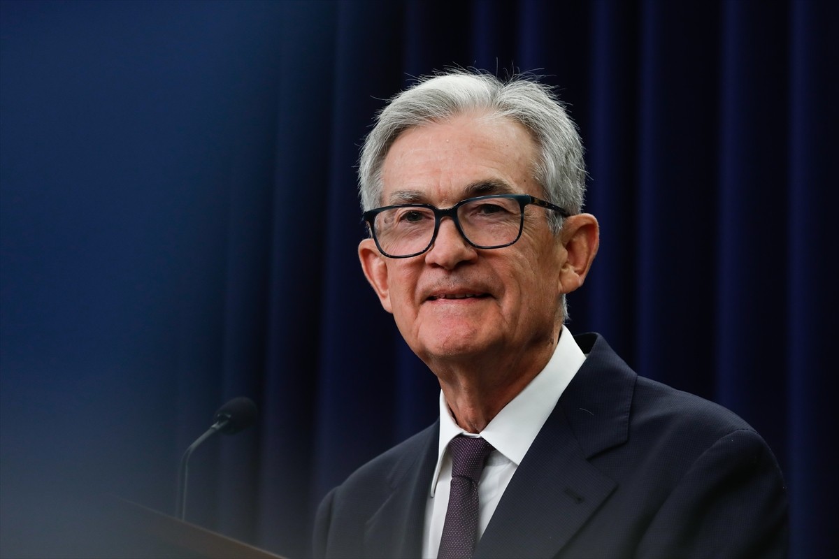 ABD Merkez Bankası (Fed) Başkanı Jerome Powell (fotoğrafta), istihdama yönelik risklerin...