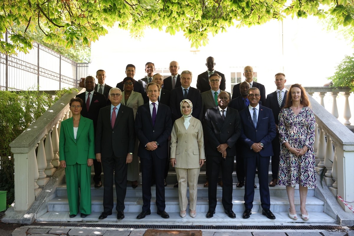 Aile ve Sosyal Hizmetler Bakanı Mahinur Özdemir Göktaş, Ankara'da görev yapan Frankofon...