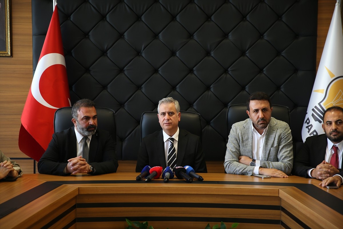 AK Parti Genel Başkan Yardımcısı Hasan Basri Yalçın, "Türkiye Yüzyılı Buluşmaları" programı...