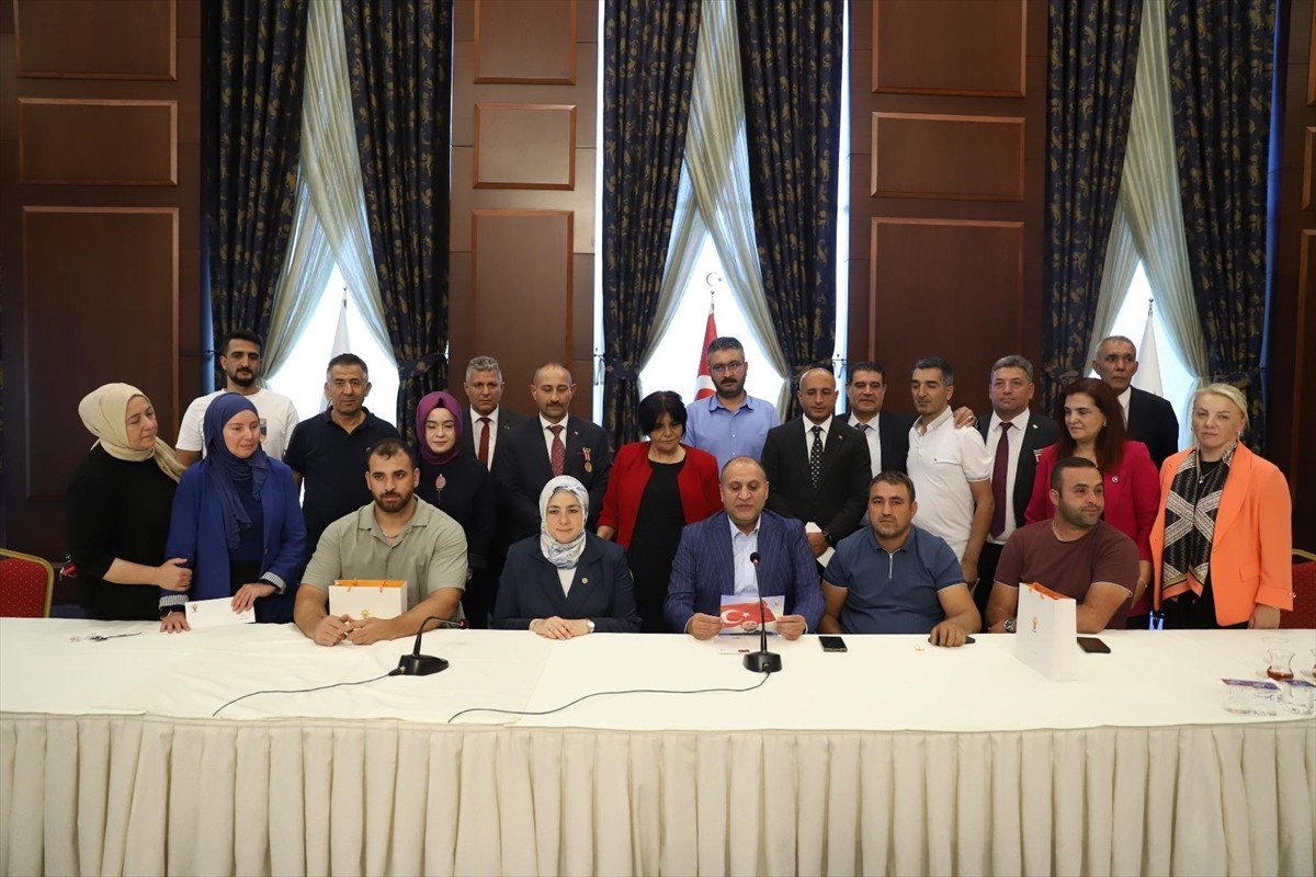 AK Parti Genel Merkez Kadın Kolları Başkanı Tuğba Işık Ercan, 19 Eylül Gaziler Günü dolayısıyla AK...