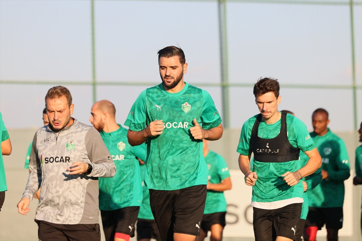 Alagöz Holding Iğdır FK, Trendyol 1. Lig'in 5. haftasında sahasında Serikspor ile yapacağı maçın...