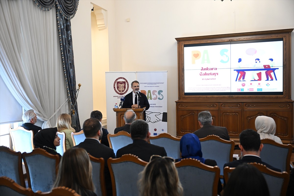 Ankara Sosyal Bilimler Üniversitesi (ASBÜ) ev sahipliğinde, "Depremin Psikolojik Etkileri Üzerine...