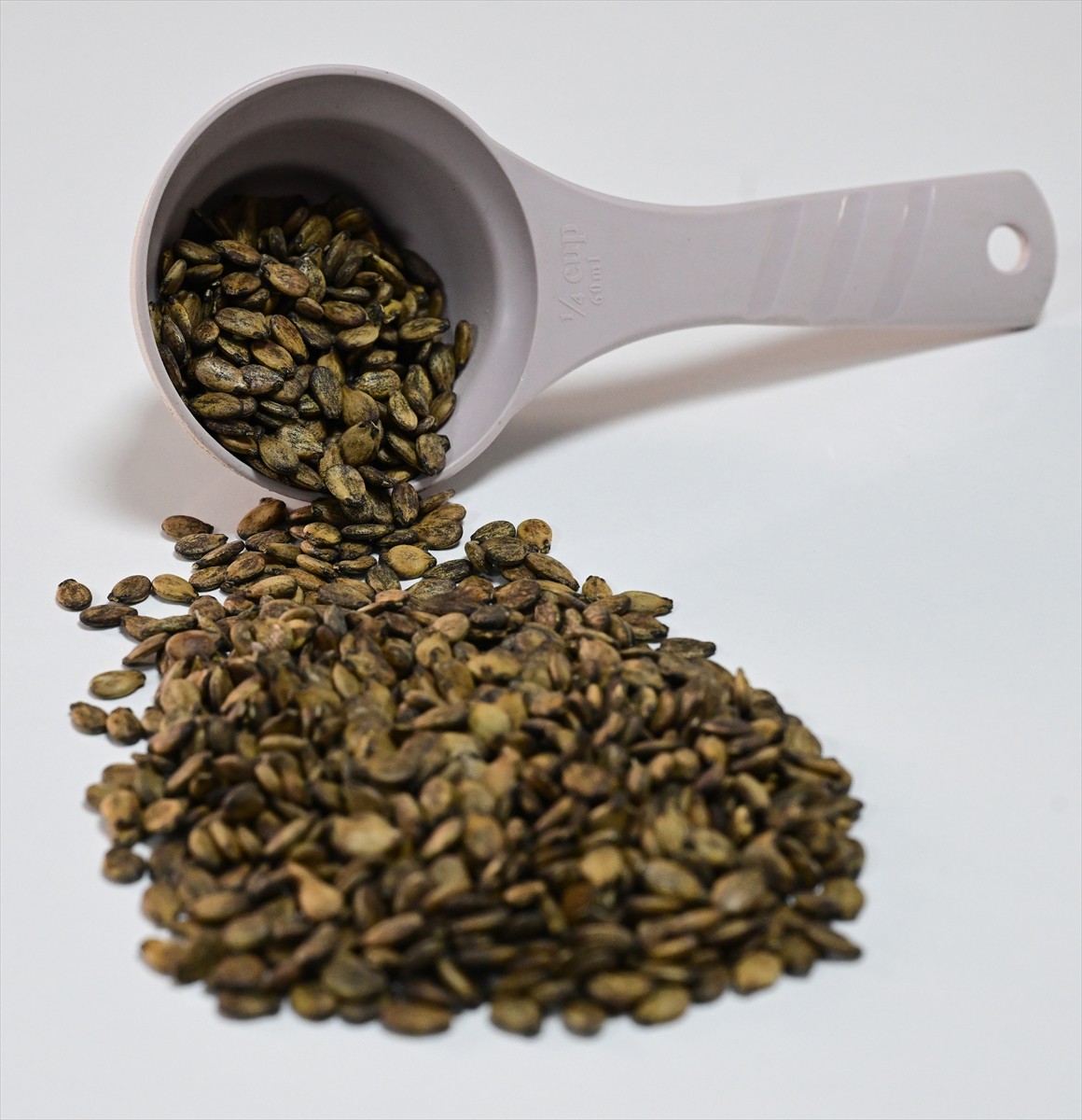 Antalya, Isparta ve Burdur'u kapsayan Batı Akdeniz İhracatçılar Birliğinden (BAİB) yılın 8 ayında...