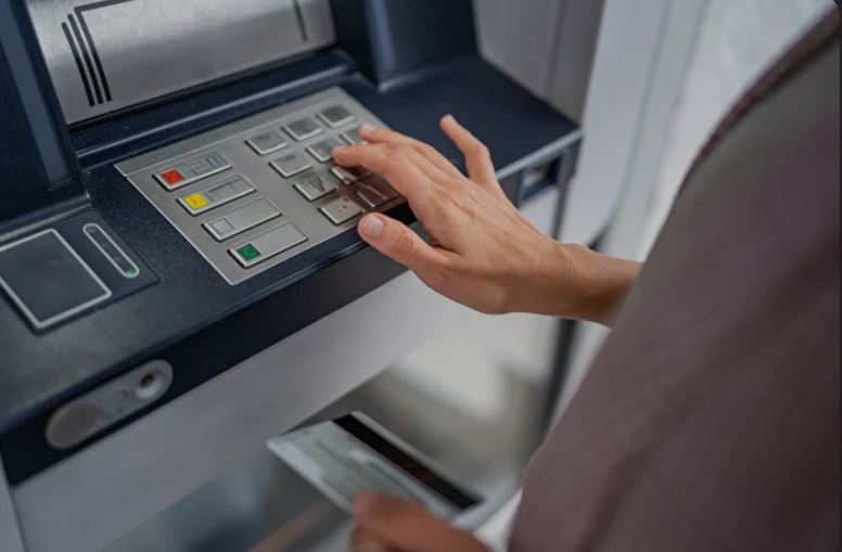Bankaların Mesai Dışı ATM Uygulamaları: Ek Ücretler katlanıyor 
