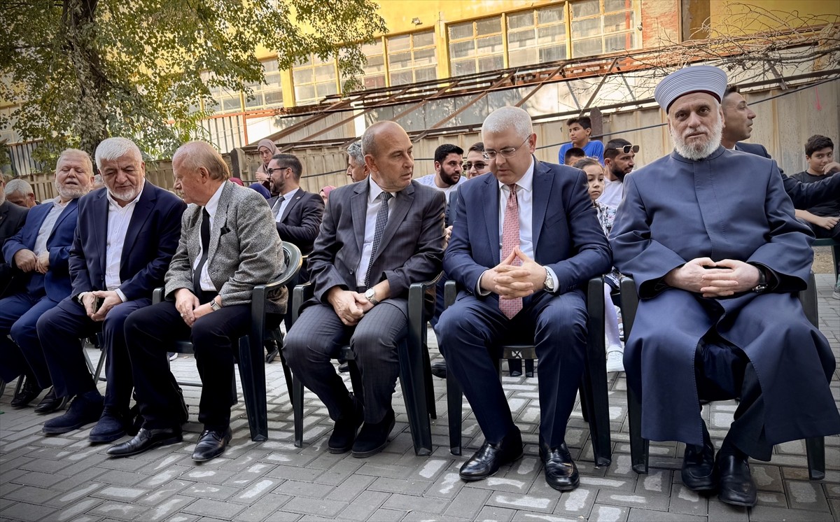 Bulgaristan’da yeni eğitim öğretim yılında hizmete açılan Sofya İmam Hatip Lisesi, düzenlenen...