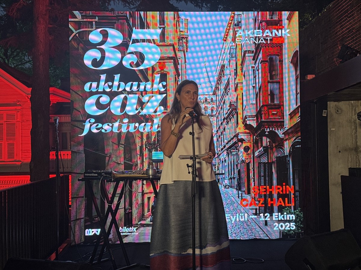 Caz müziğinin önemli temsilcilerinden 200'den fazla ismi İstanbul'da ağırlayacak "35. Akbank Caz...